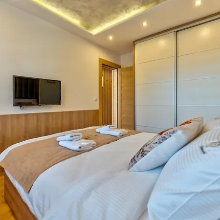 Pino Doro Onore Apartament Zlatibor