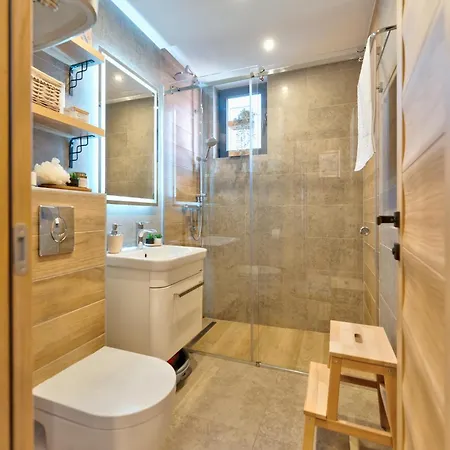 Pino Doro Onore Apartament *